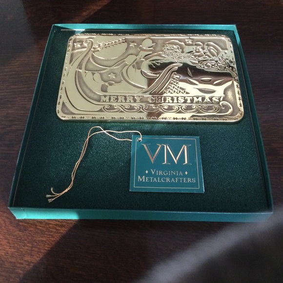 Brass Merry Christmas Trivet by Virginia Metalcrafters - Picture 1 of 7